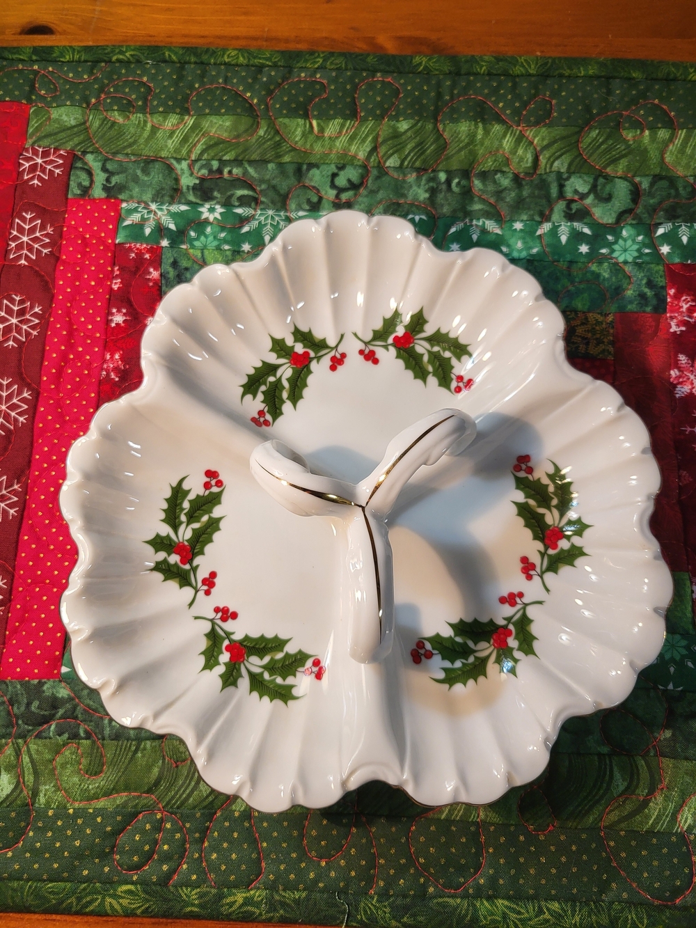 Vintage 1984 Macy’s All The Trimmings 3-Section Christmas Candy Dish OriginalBox
